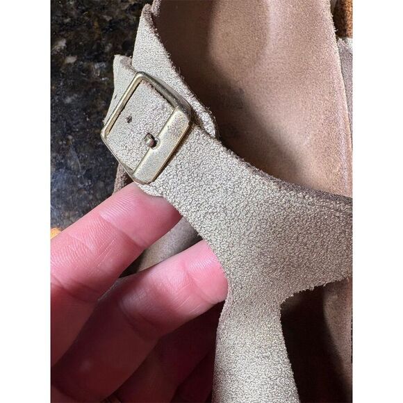 Birkenstock Gizeh Women's Thong Sandals Gold Size 38 Casual Summer - Picture 2 of 8